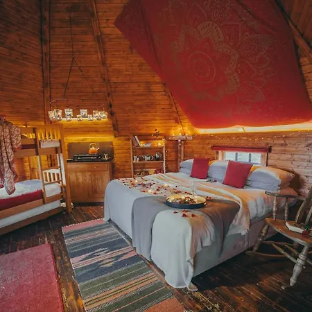 Cabin 3 Campsite