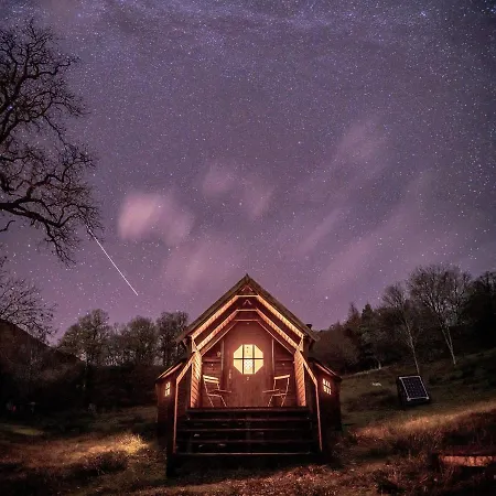 Campsite Cabin 3 Rydal